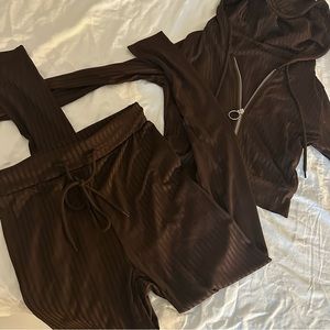 Brown Set